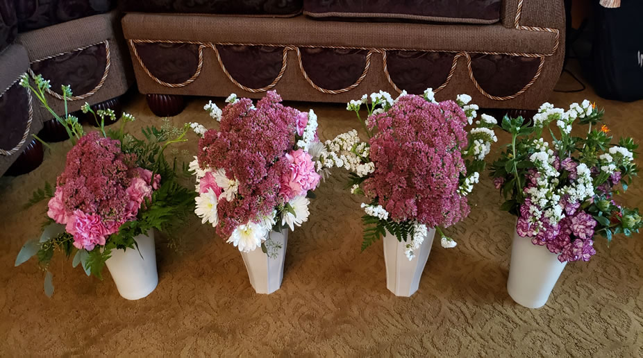 Sedum Purple White Statice Orange Safflower Daisies Pink & Purple Carnations